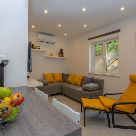 Apartments Tatjana Dominis Hvar Town Luaran gambar