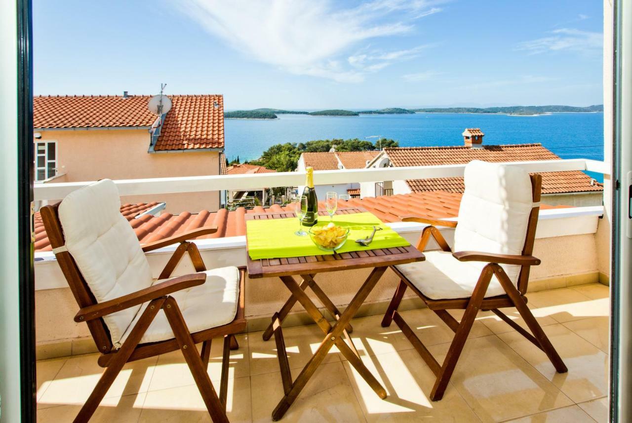 Apartments Tatjana Dominis Hvar Town Luaran gambar