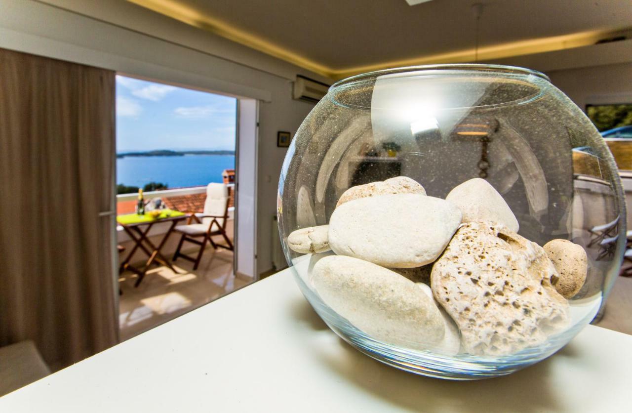 Apartments Tatjana Dominis Hvar Town Luaran gambar