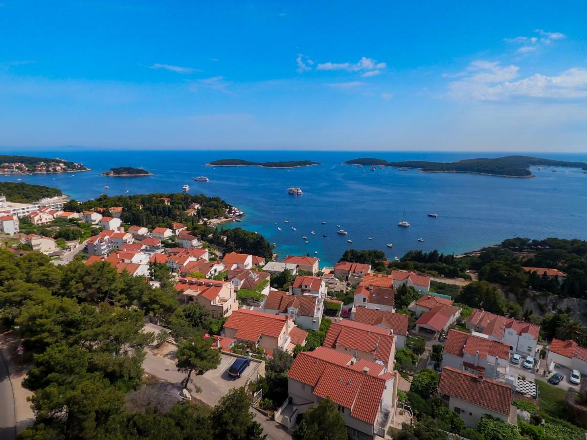 Apartments Tatjana Dominis Hvar Town Luaran gambar