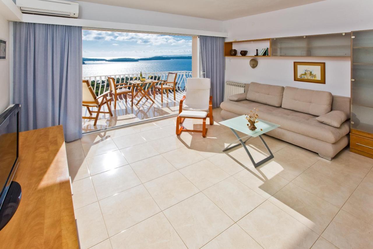 Apartments Tatjana Dominis Hvar Town Luaran gambar